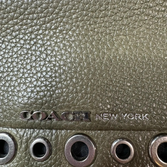 Coach Legacy Double Zip Crossbody Bag 9H00107083 olive green grommet - Picture 4 of 9